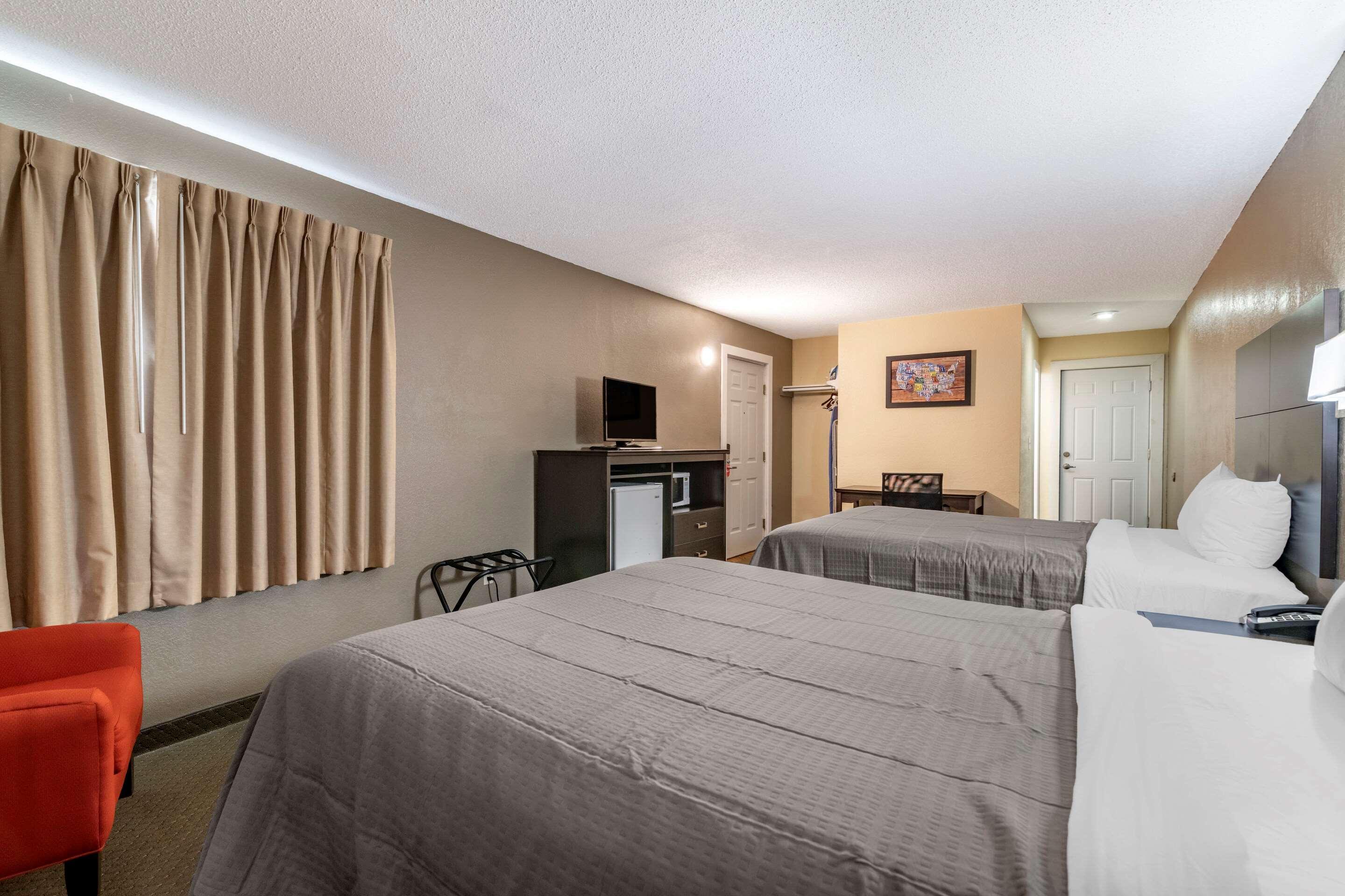Rodeway Inn Lake George Outlets Luaran gambar