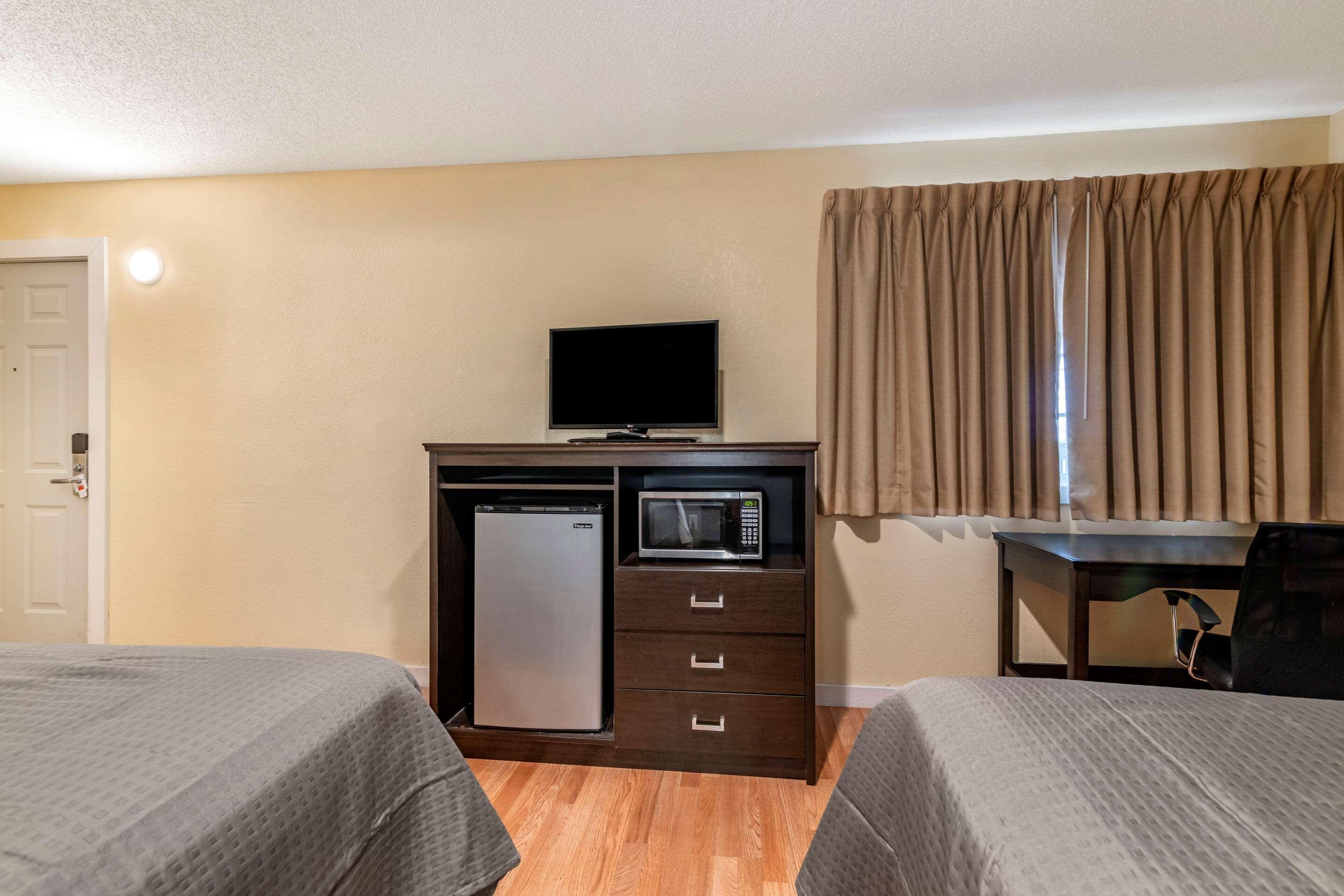 Rodeway Inn Lake George Outlets Luaran gambar