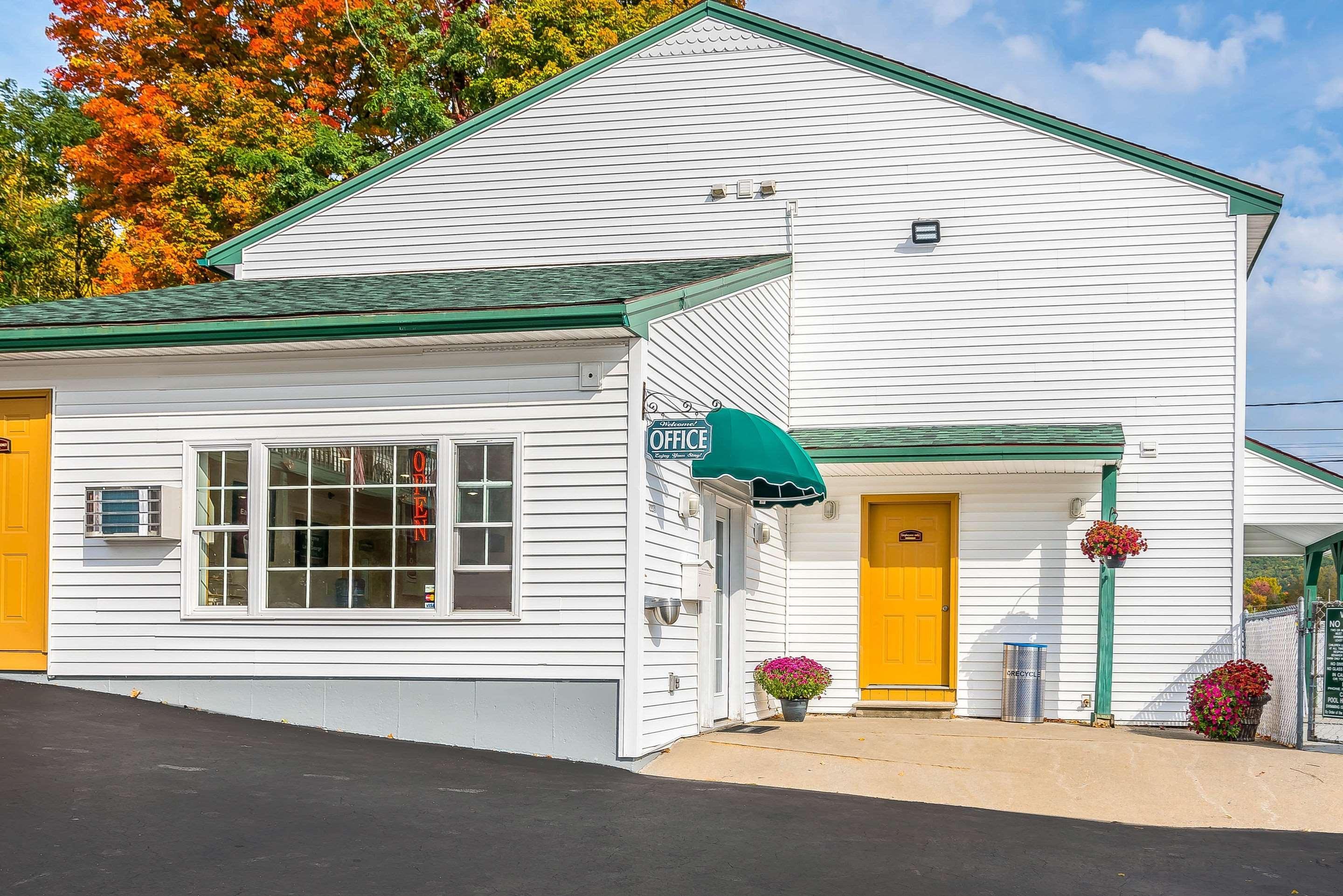 Rodeway Inn Lake George Outlets Luaran gambar
